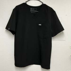 FIGS Black Scrub Top 
PO#2805